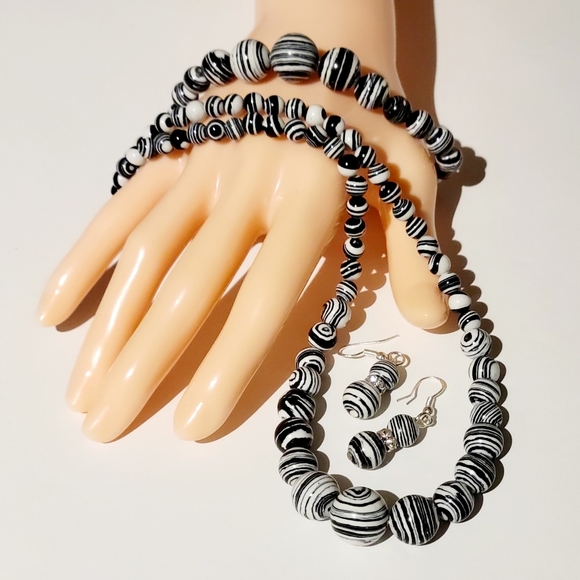 3 PCS - Rainbow Calsilica Set - Black/White - Picture 5 of 6